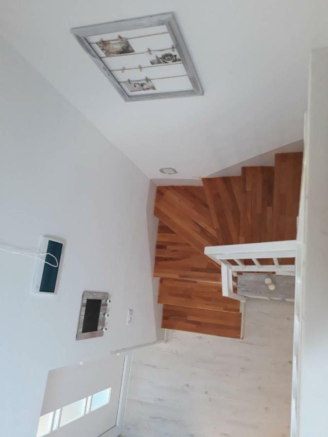 Dajven Hotel Pula Luaran gambar